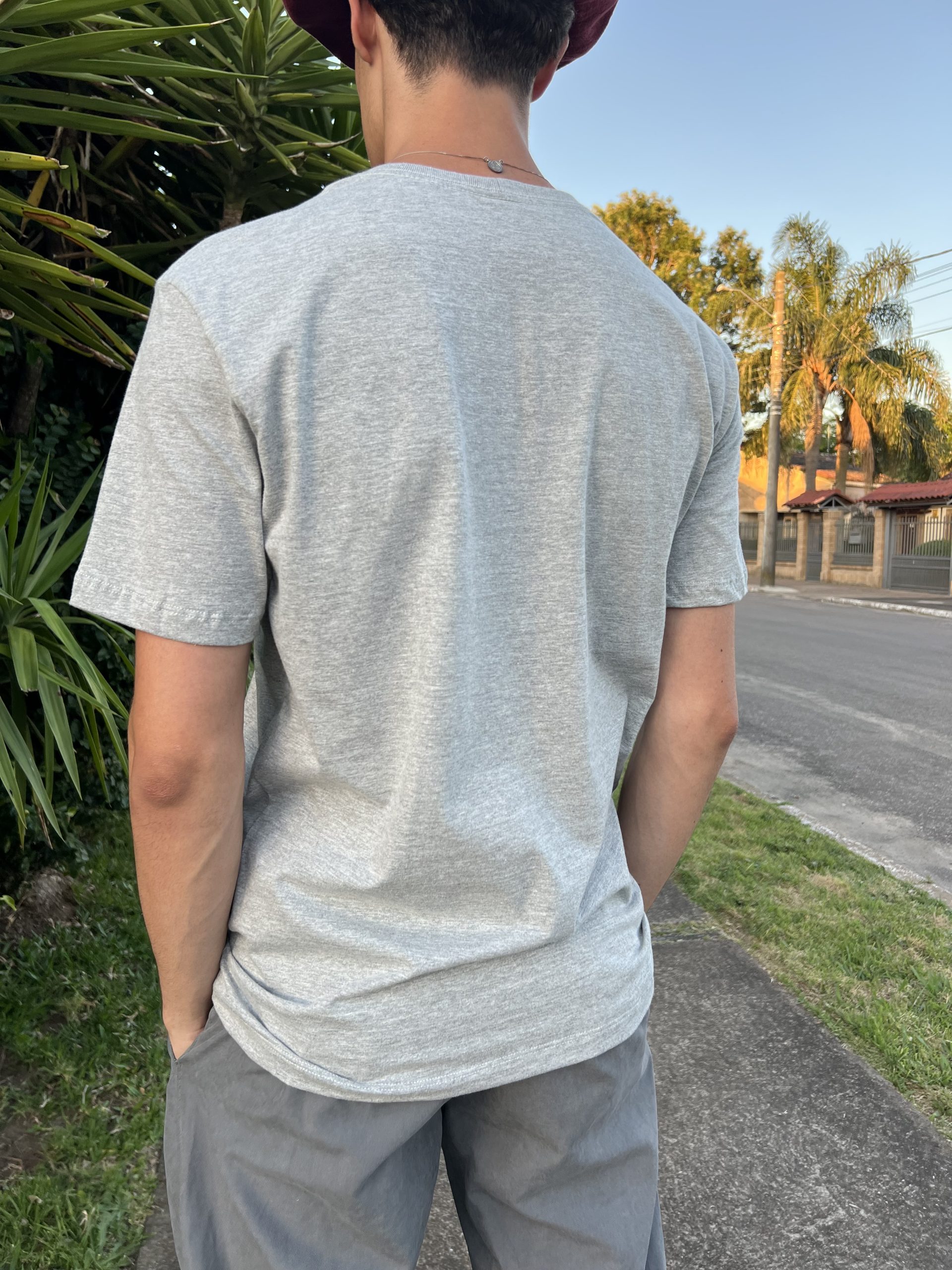 Camiseta - Cor cinza claro - Imagem 2